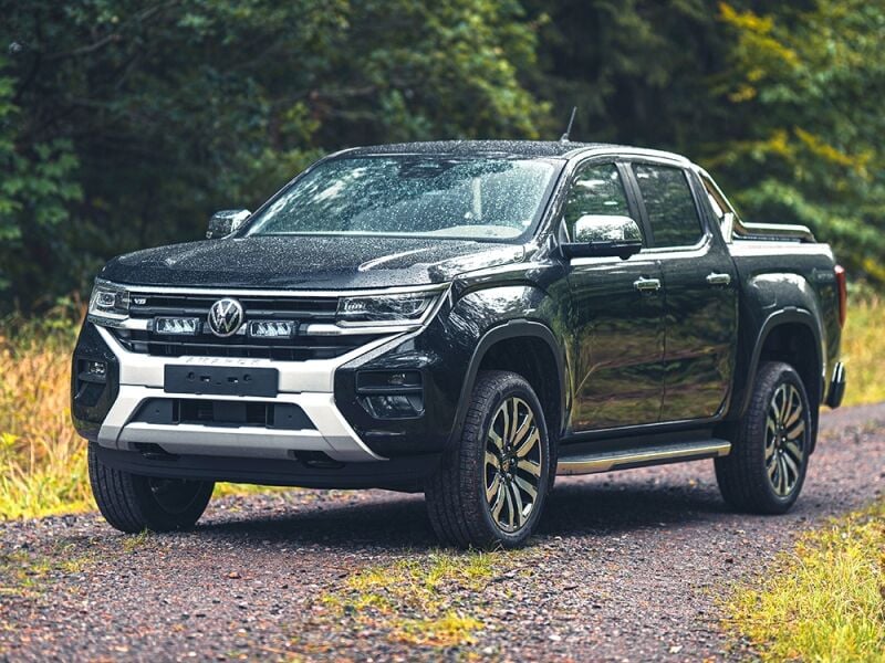 VW AMAROK 2023+ ELEKTRİKLİ BASAMAK